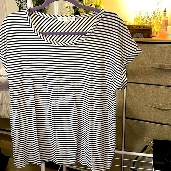 Rose & Olive Tops - Rose & Olive Blouse